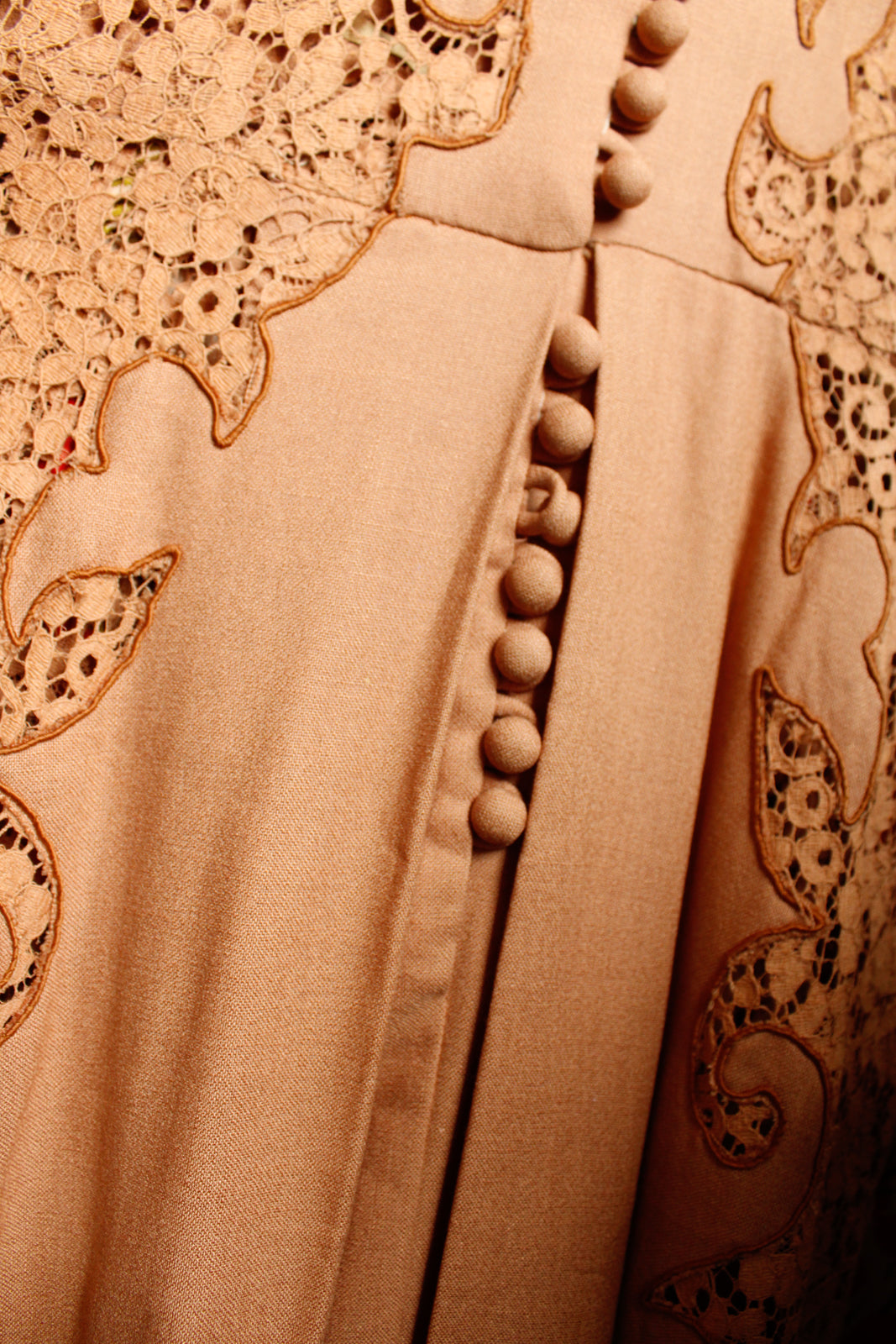 1940s Caramel Linen & Lace Dress - Medium