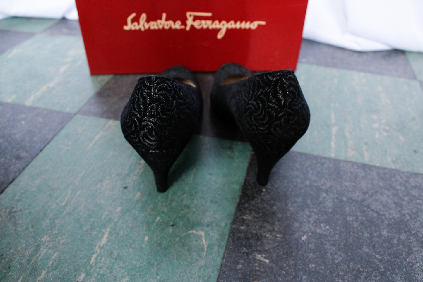 1980s Brushed Leather Black & Silver FERRAGAMO Heels w/Box - 8.5M