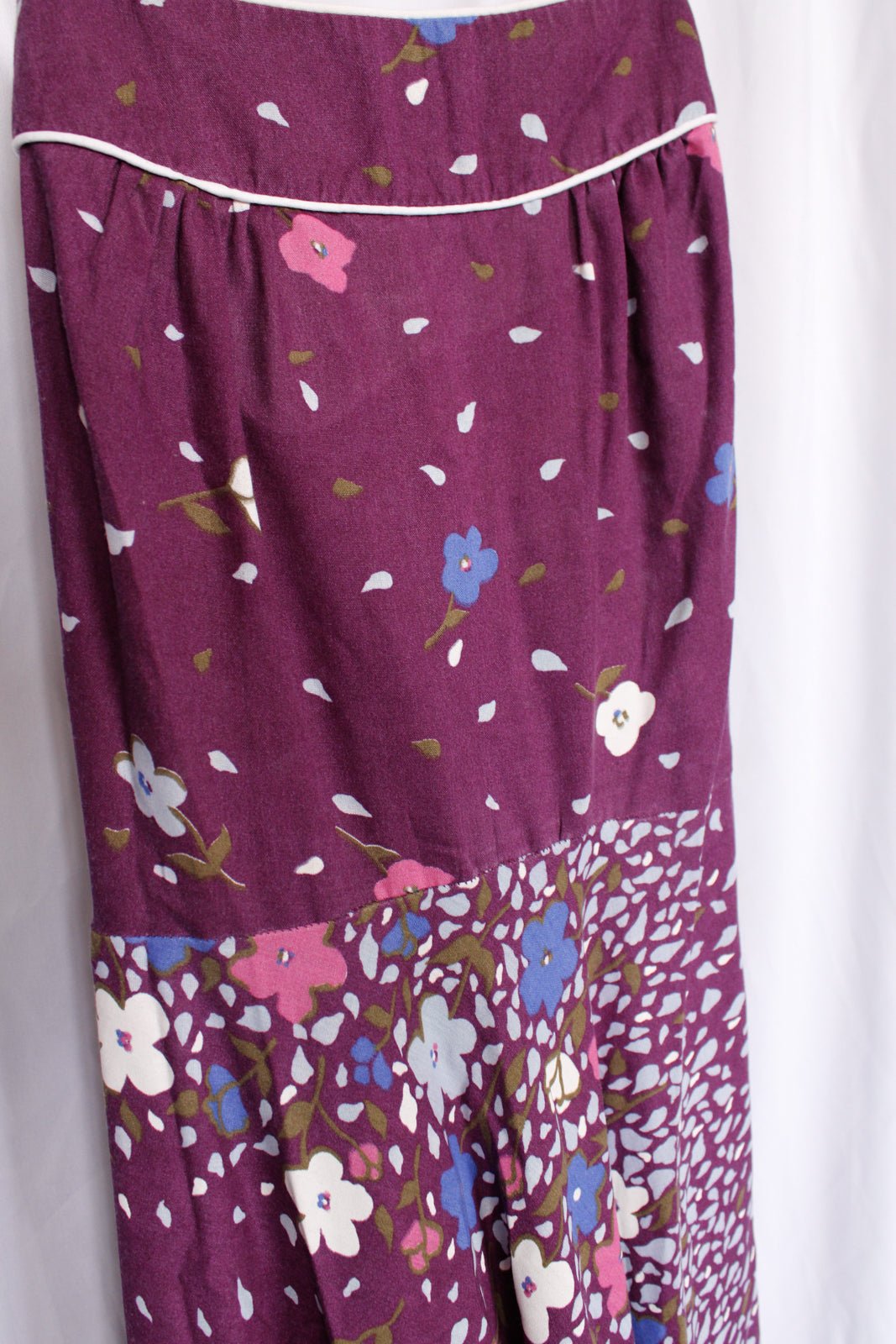 1980s Avon Fashion Floral Purple Dress - Small