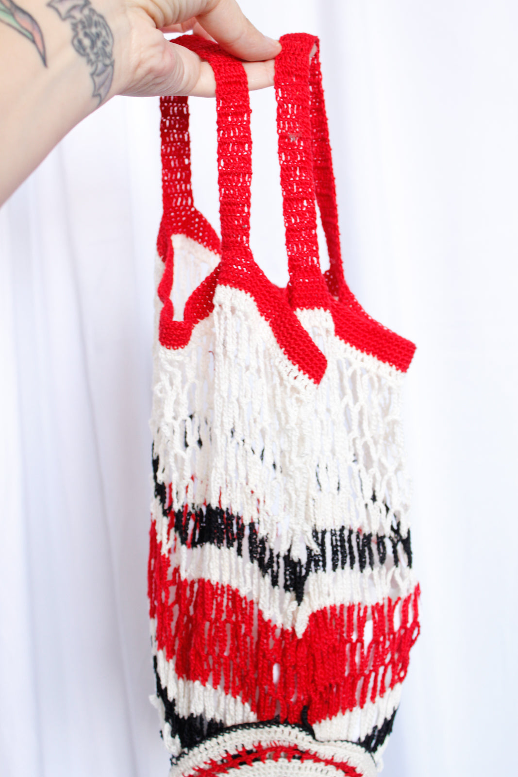 1930s Red White and Black Open Knit Handbag