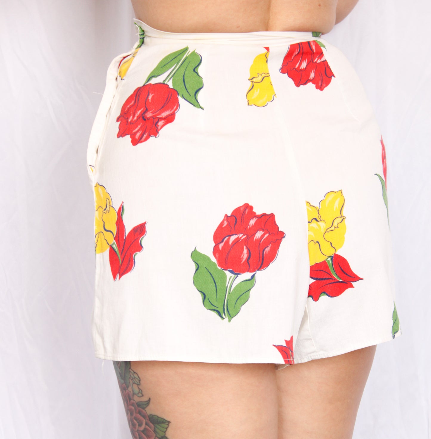 1940s Rose Print Cotton Shorts - XXS