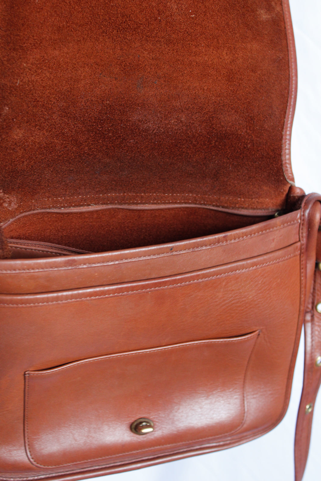 1990s 9525 Saddle Bag Classic Large Tan Leather Coach Large Handbag