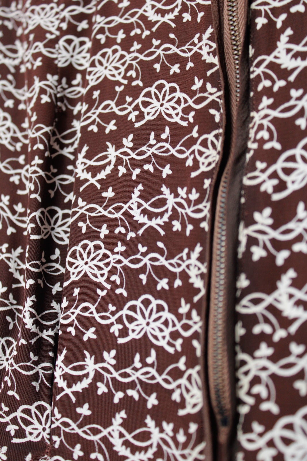 1930s L'Aiglon Brown & White Floral Puff Sleeve Dress - S/M