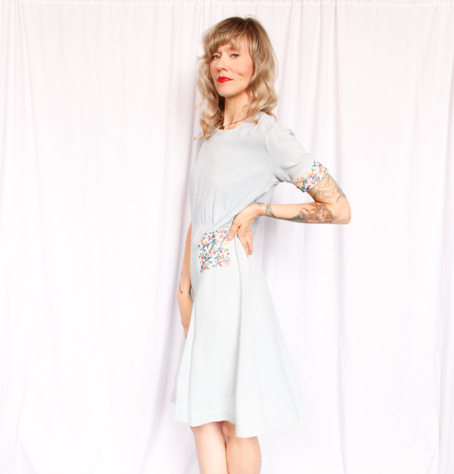 1930s Augusta Sun Embroidered Dress - Large Petite