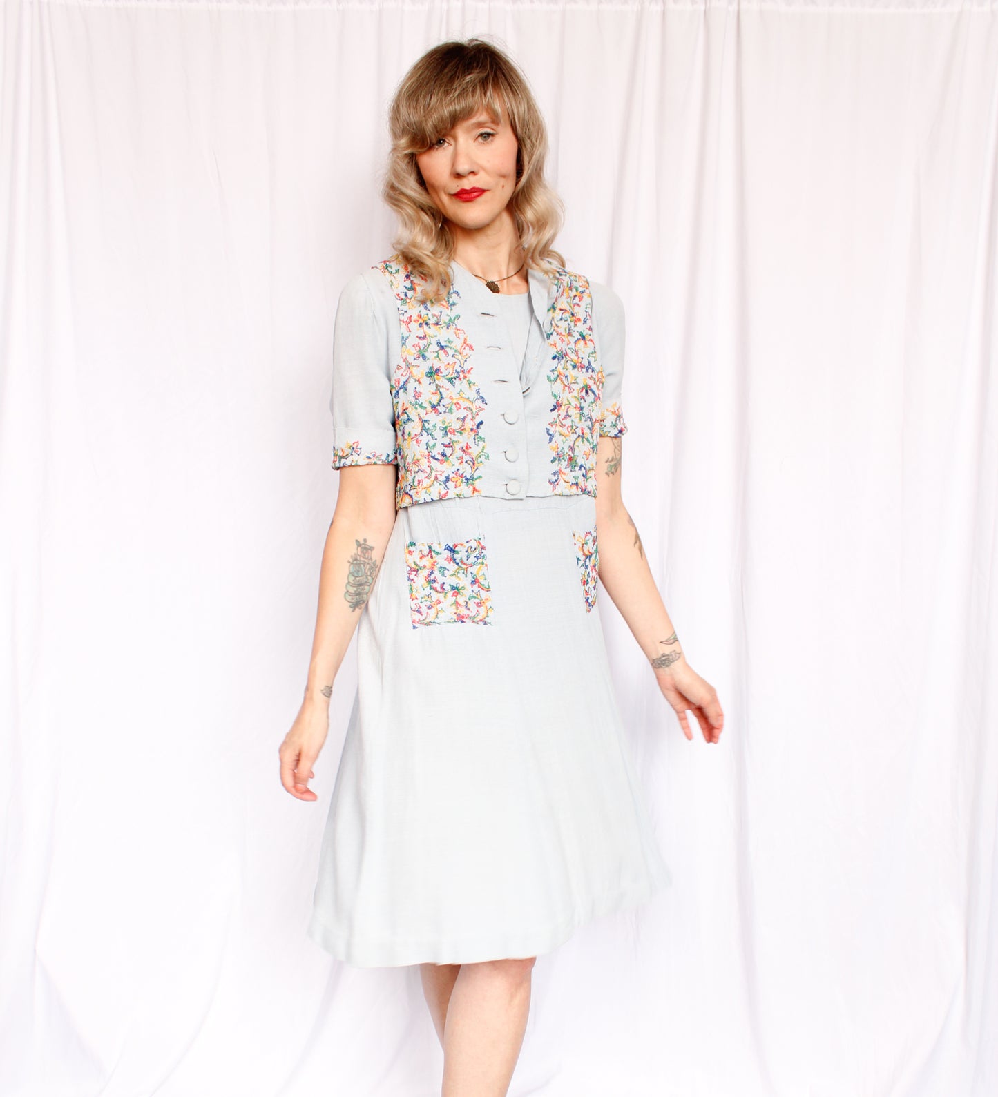 1930s Augusta Sun Embroidered Dress - Large Petite