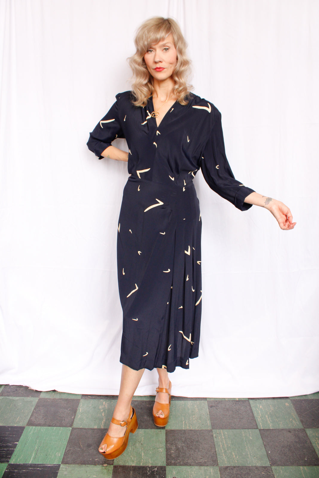 1940s Boomerang Printed Rayon Dress - Large