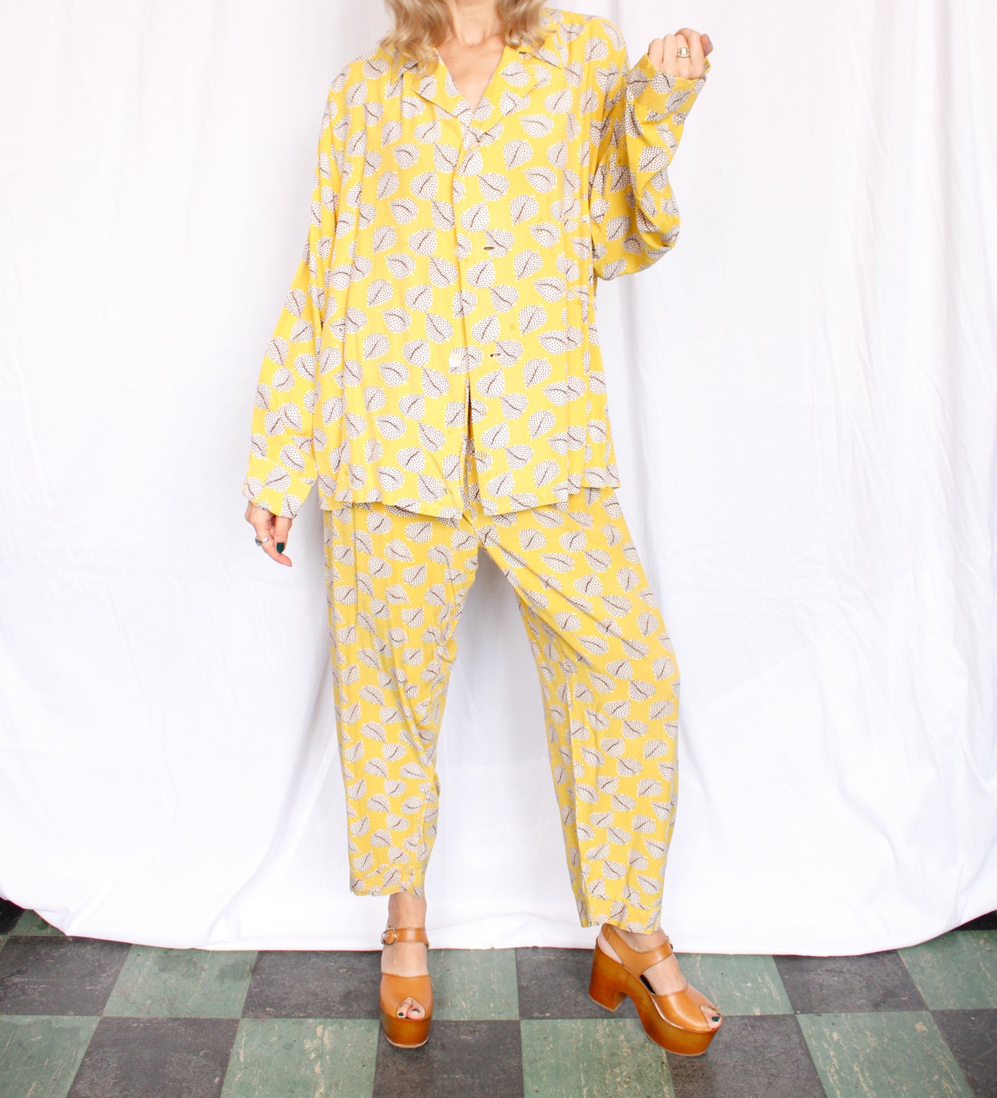 1940s Rayon Welden Leaf Print Shirt & Pant Pajamas - XXL