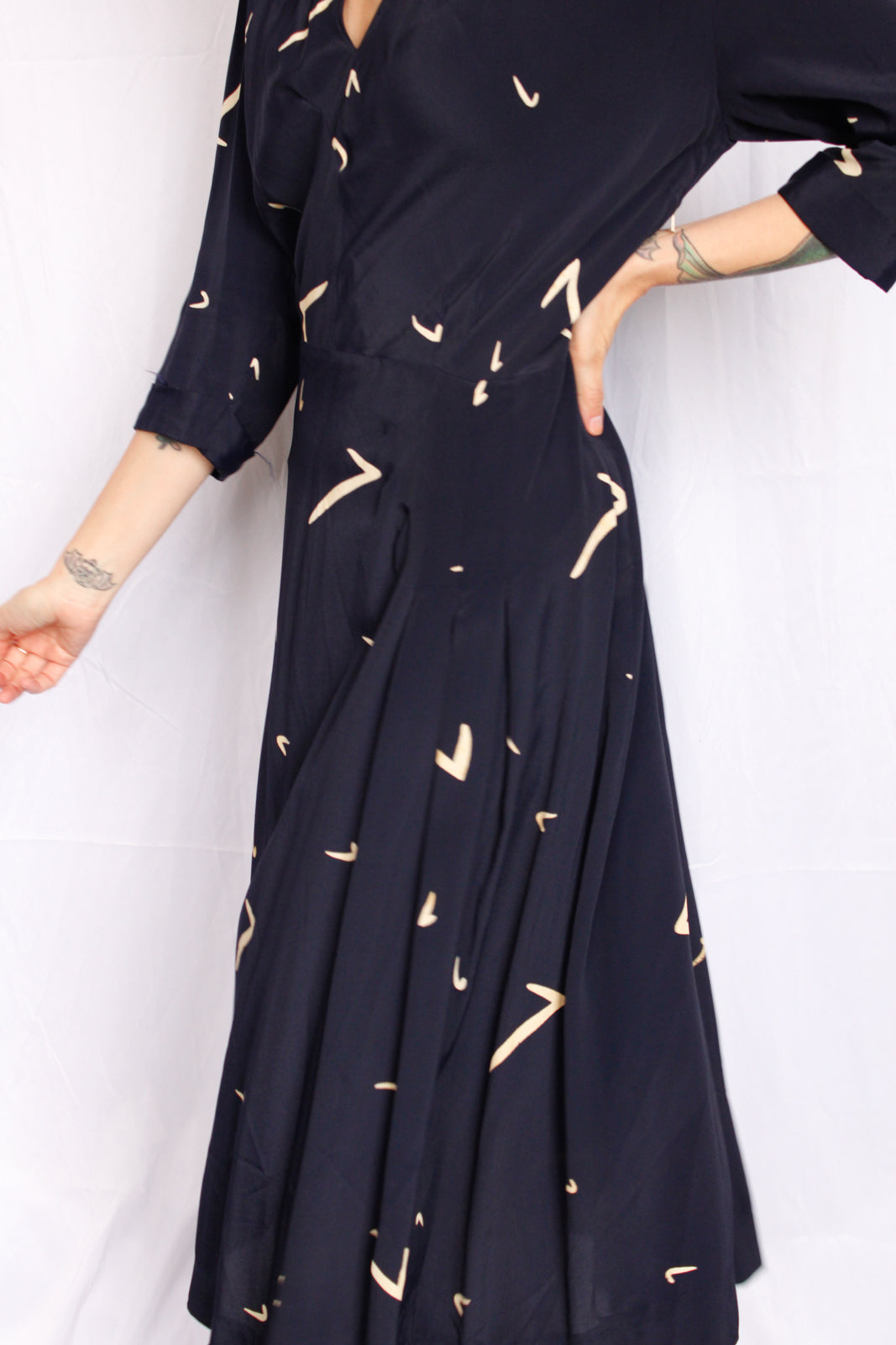 1940s Boomerang Printed Rayon Dress - Large