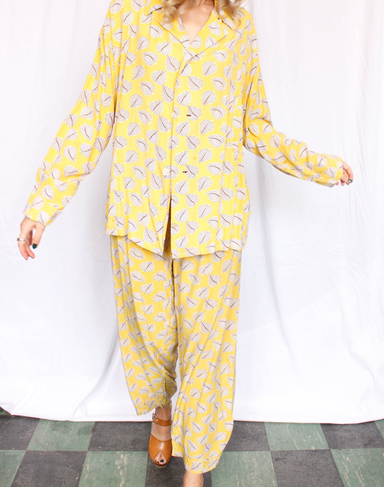 1940s Rayon Welden Leaf Print Shirt & Pant Pajamas - XXL