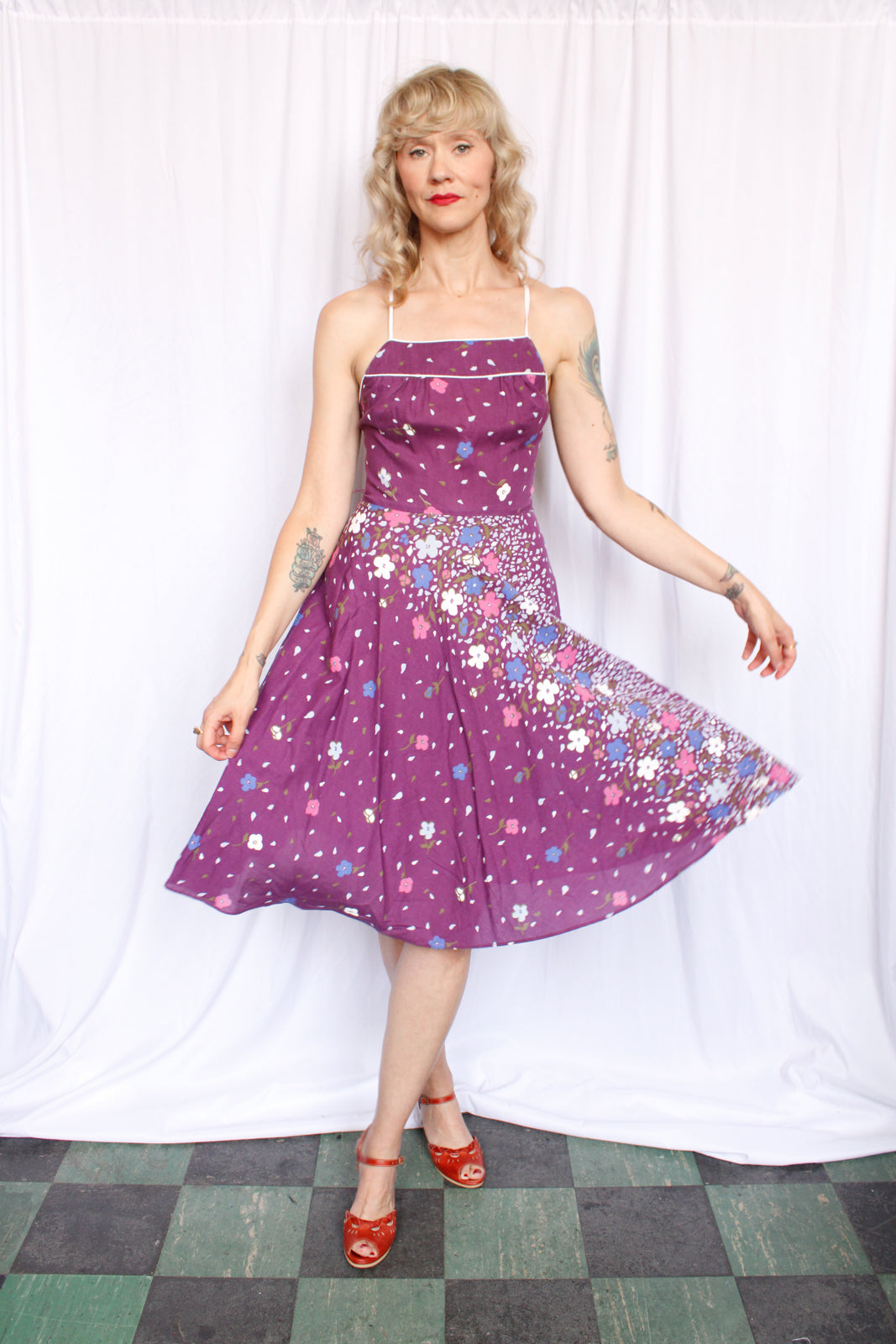 1980s Avon Fashion Floral Purple Dress - Small