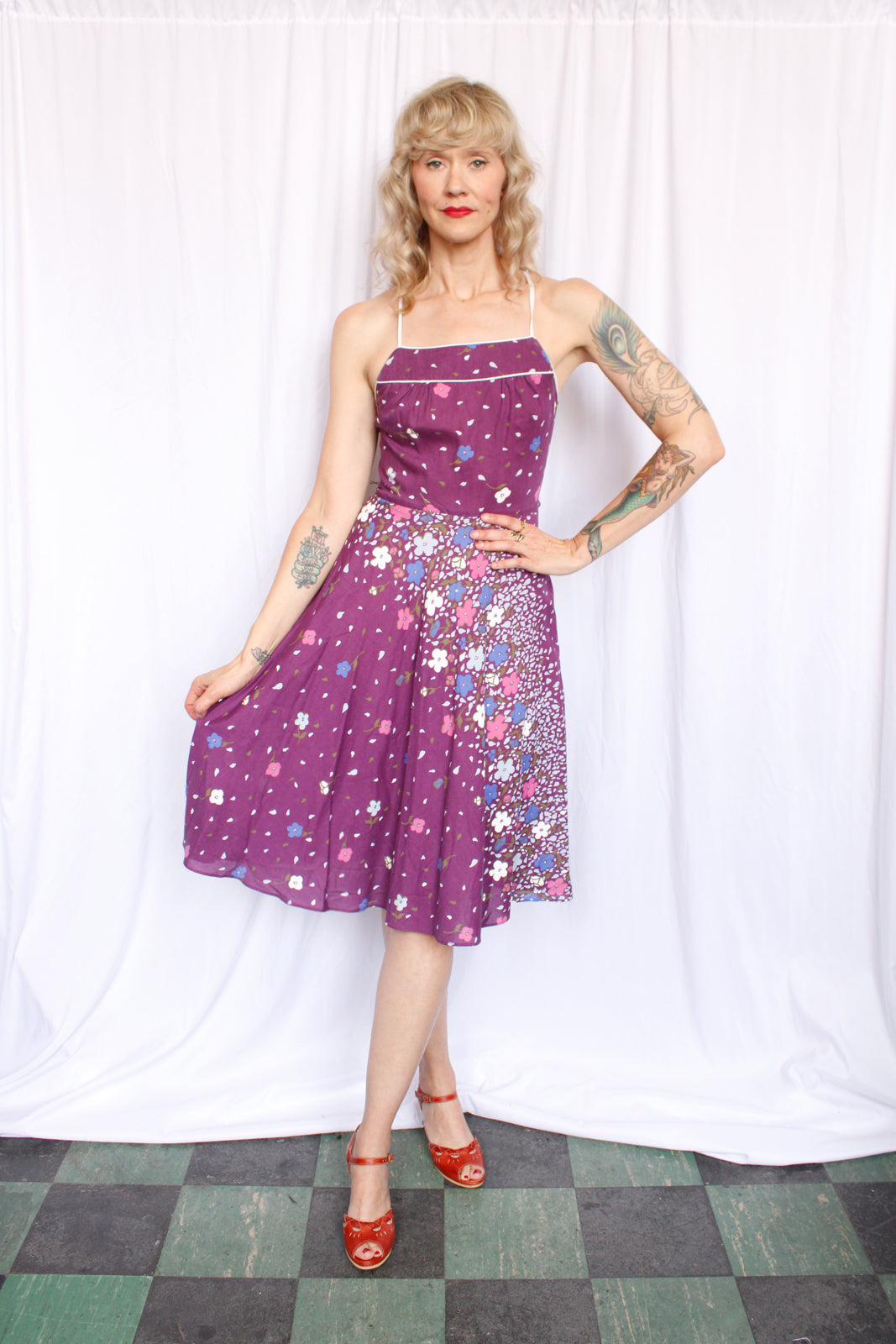 1980s Avon Fashion Floral Purple Dress - Small