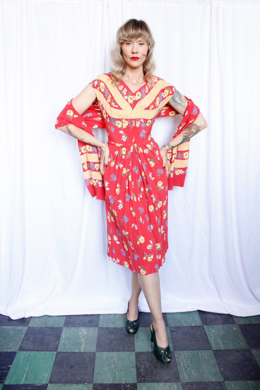 1940s Doris Dodson Rayon Floral Dress with Scarf - Xsmall