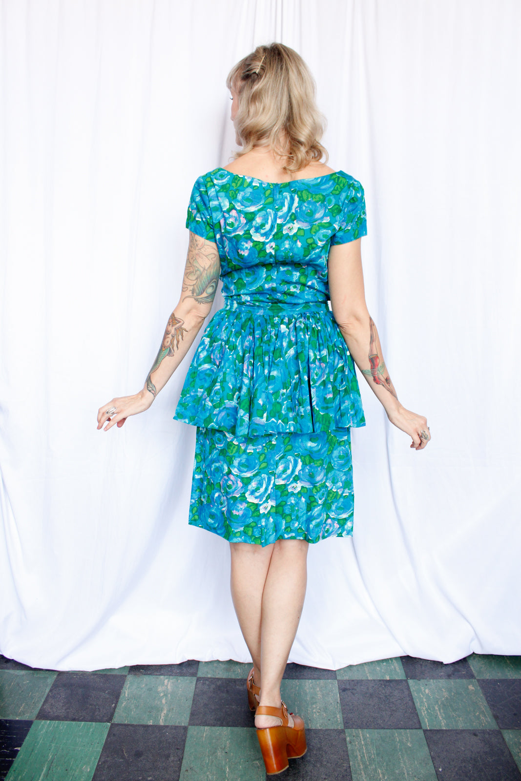 1950s Tailor Made Floral Dress with removable Caplet/Peplum - Medium