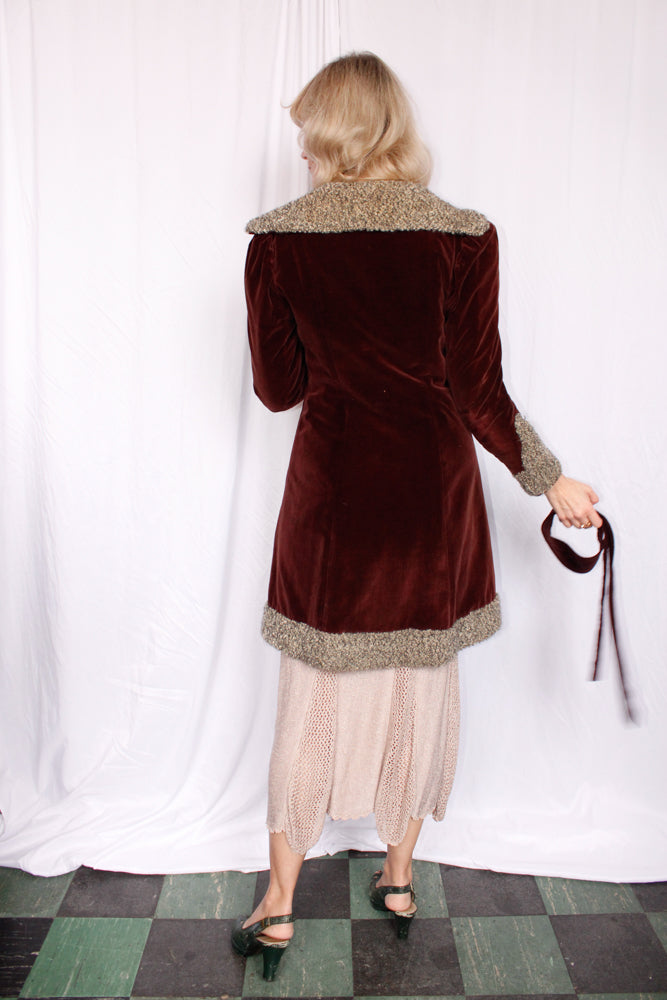 1930s Plum Velvet Belted Coat with Faux Persian Lamb Wool Trim - Small