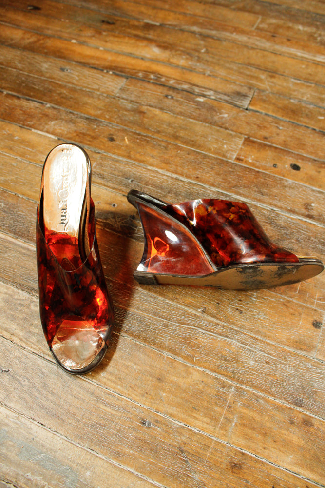 1960s Tortoise Shell Lucite Wedge Heels - 8.5