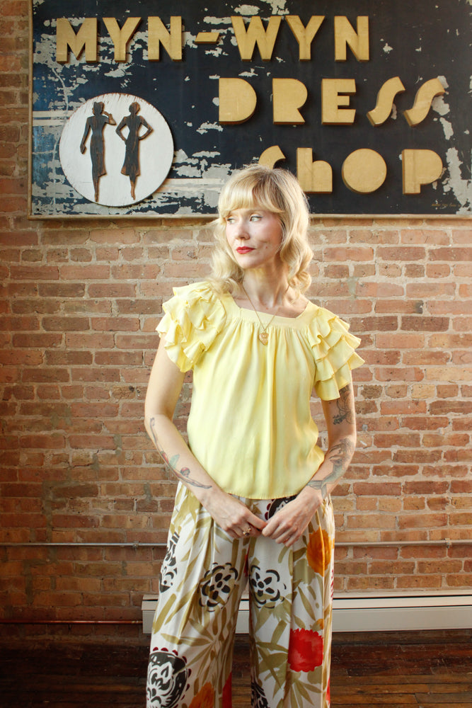 1940s Rayon Ruffle Lemon Blouse - Small