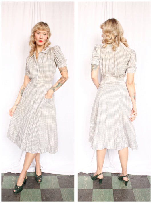 1940s RARE Cotton Farm Dress - Xsmall