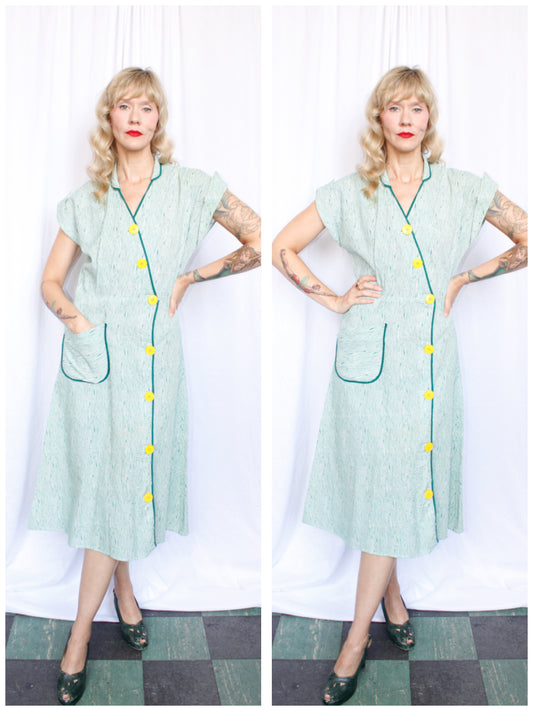1940s Green Seer Sucker Stripe Dress - Large