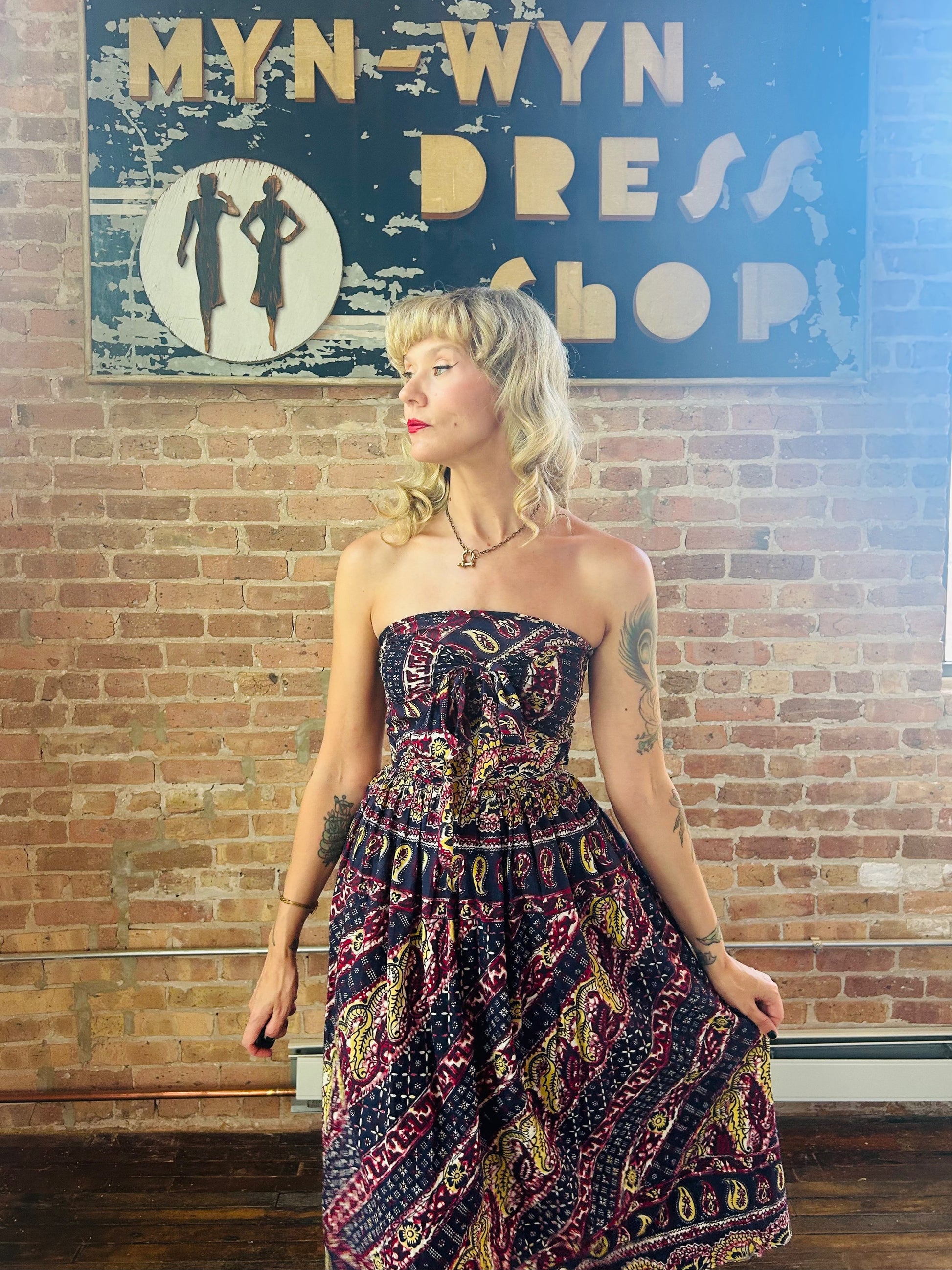 1940s Convertible 9-way Batik Summer Dress - XS