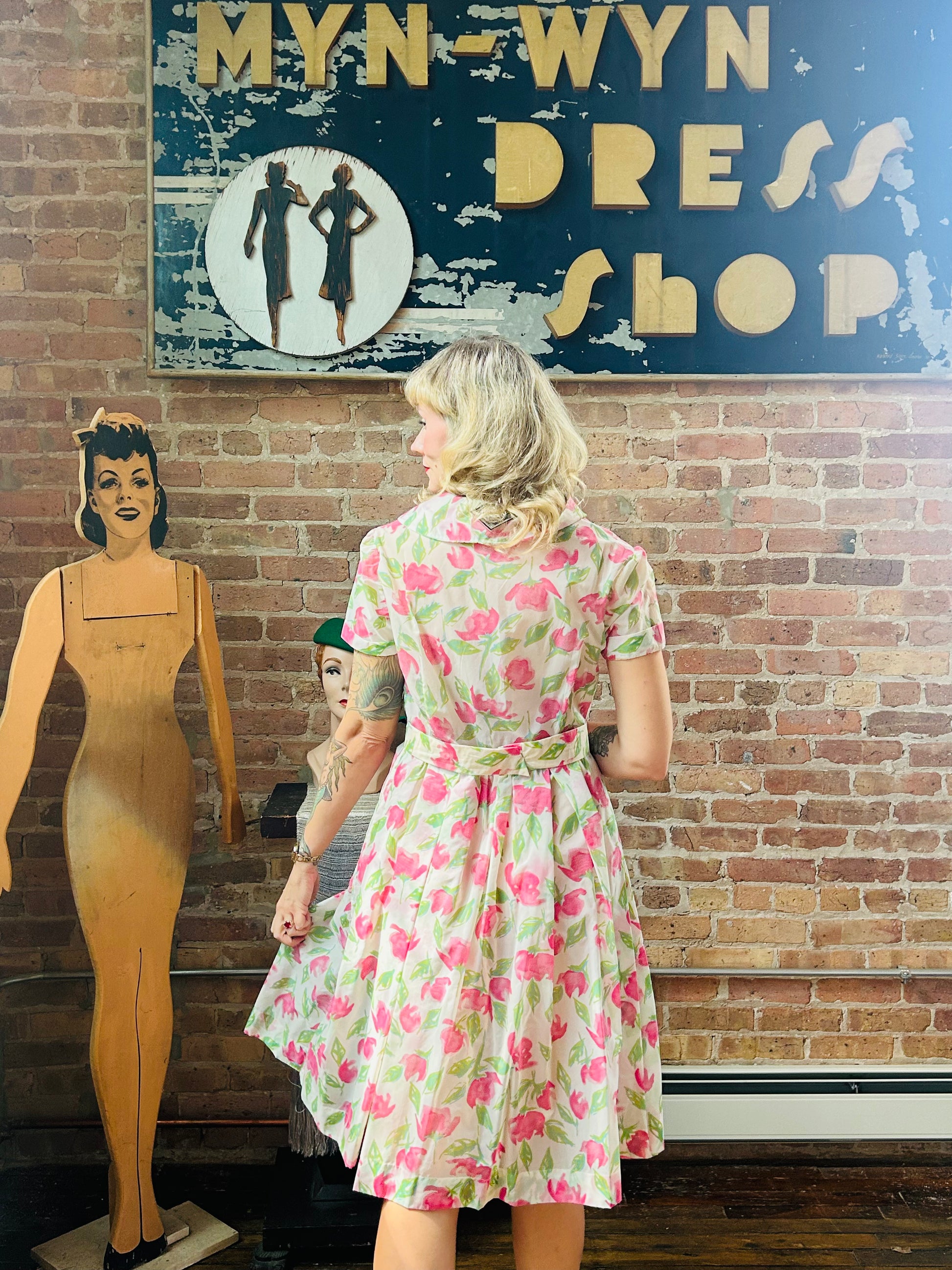1950s Pink Flower Semi Sheer Dress - Medium