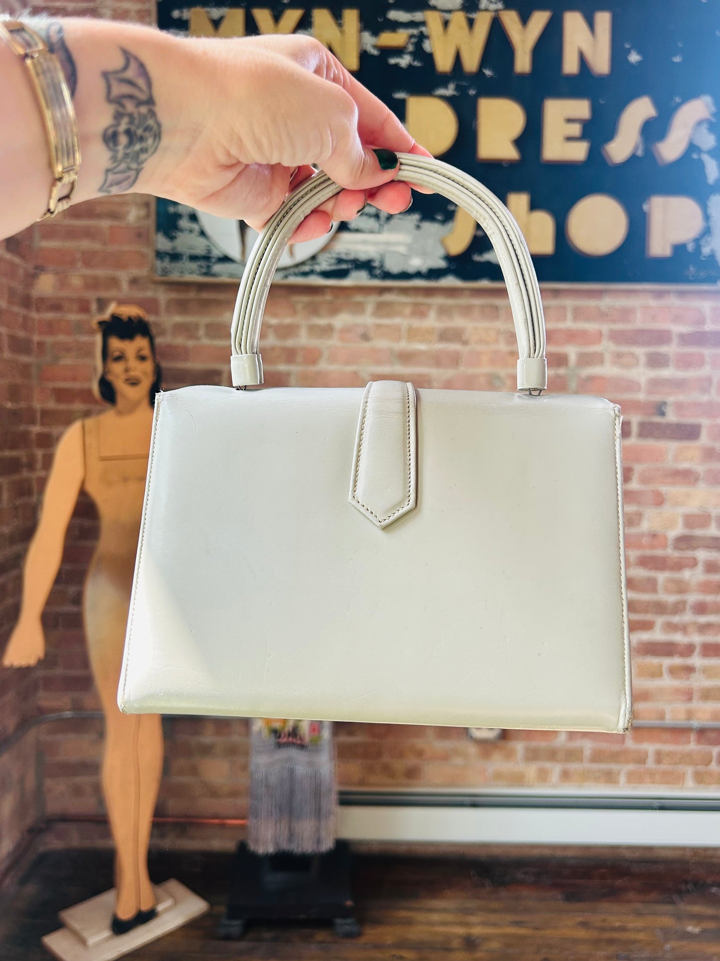 1960s Cream Vinyl Purse