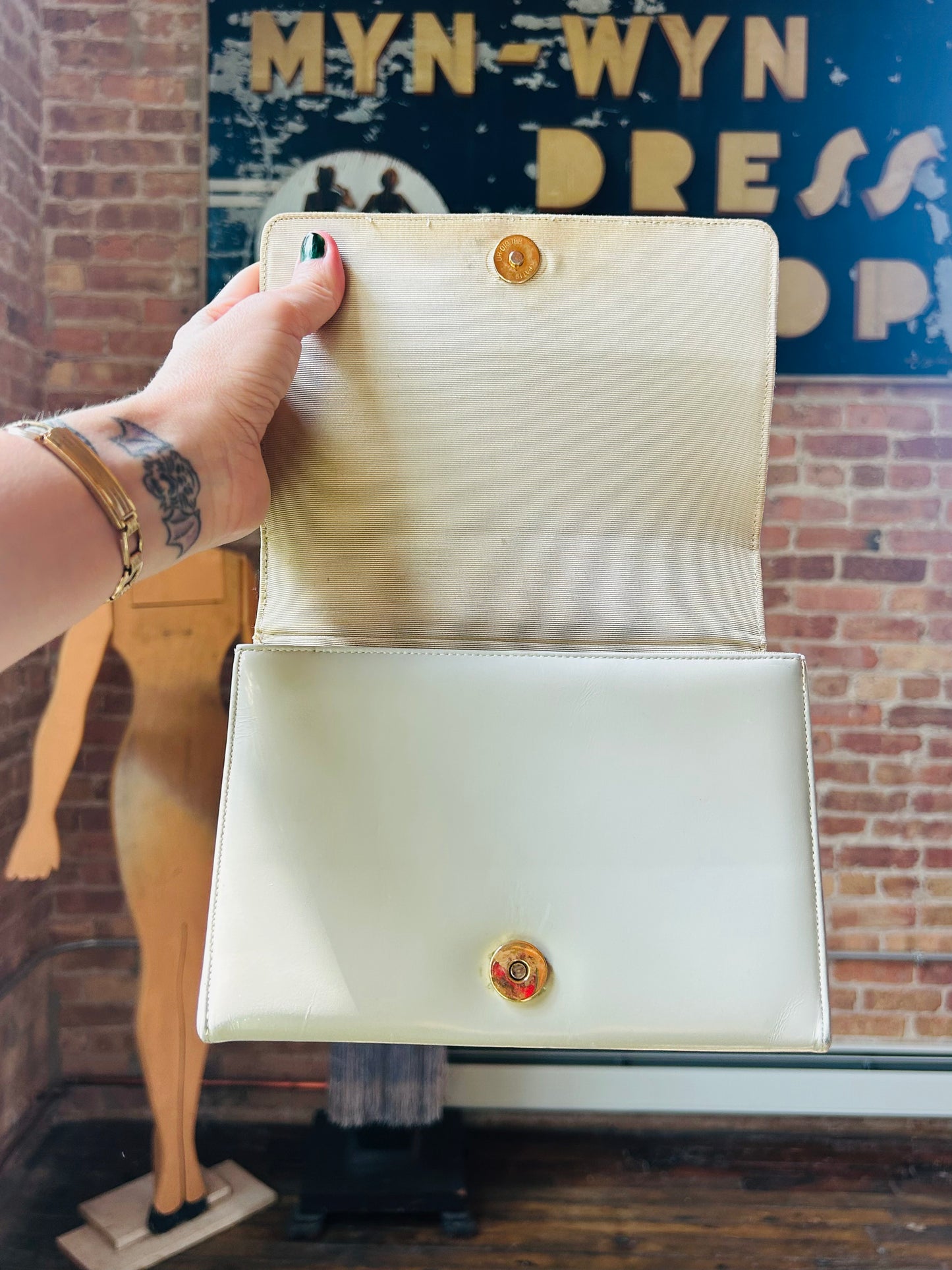 1960s Cream Vinyl Purse