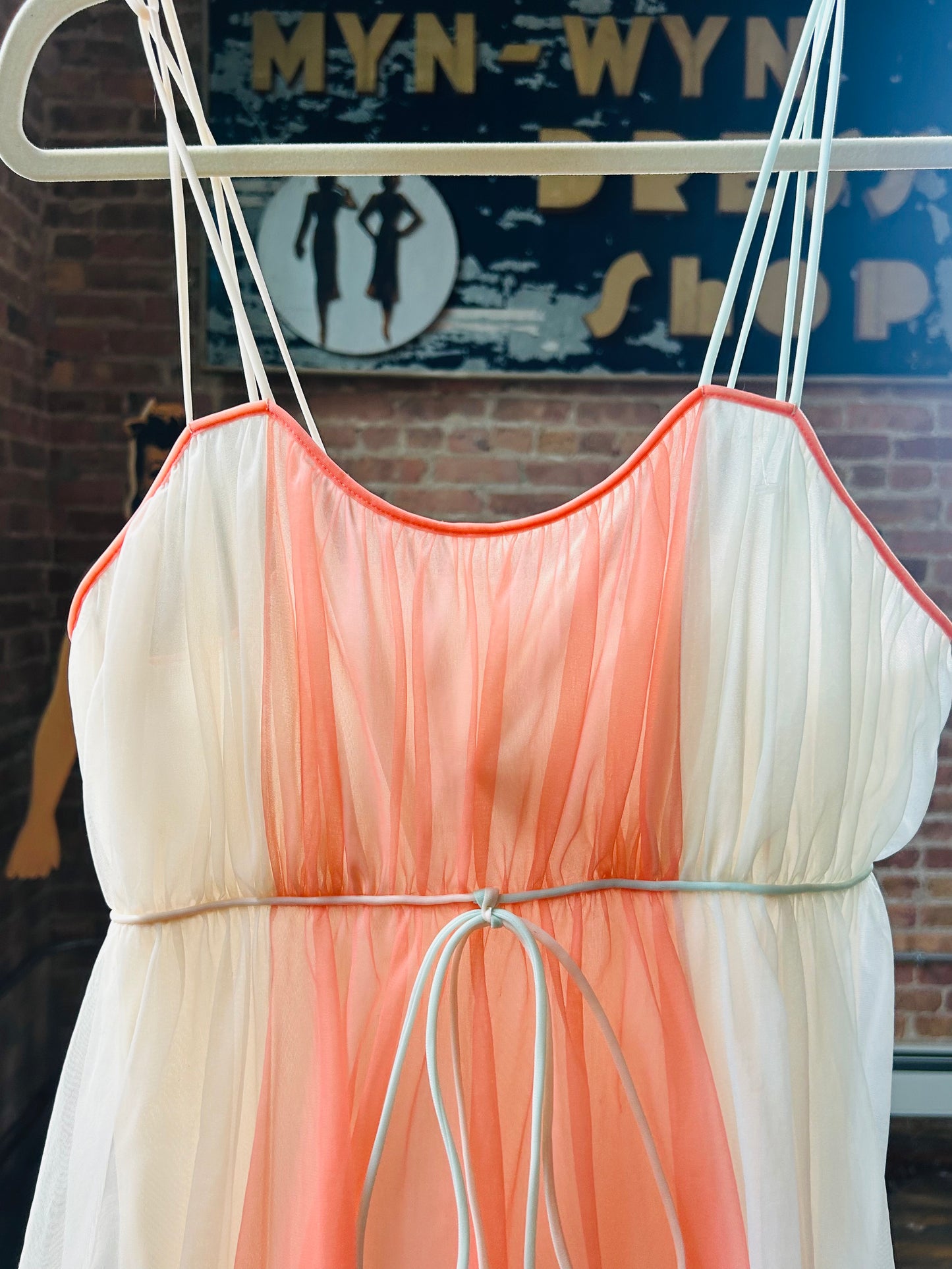 1960s Sea Green & Pink Babydoll Negligee - Small