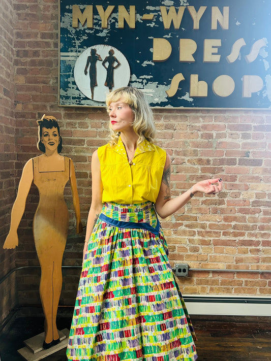 1950s Yellow Embroidered Blouse - Medium