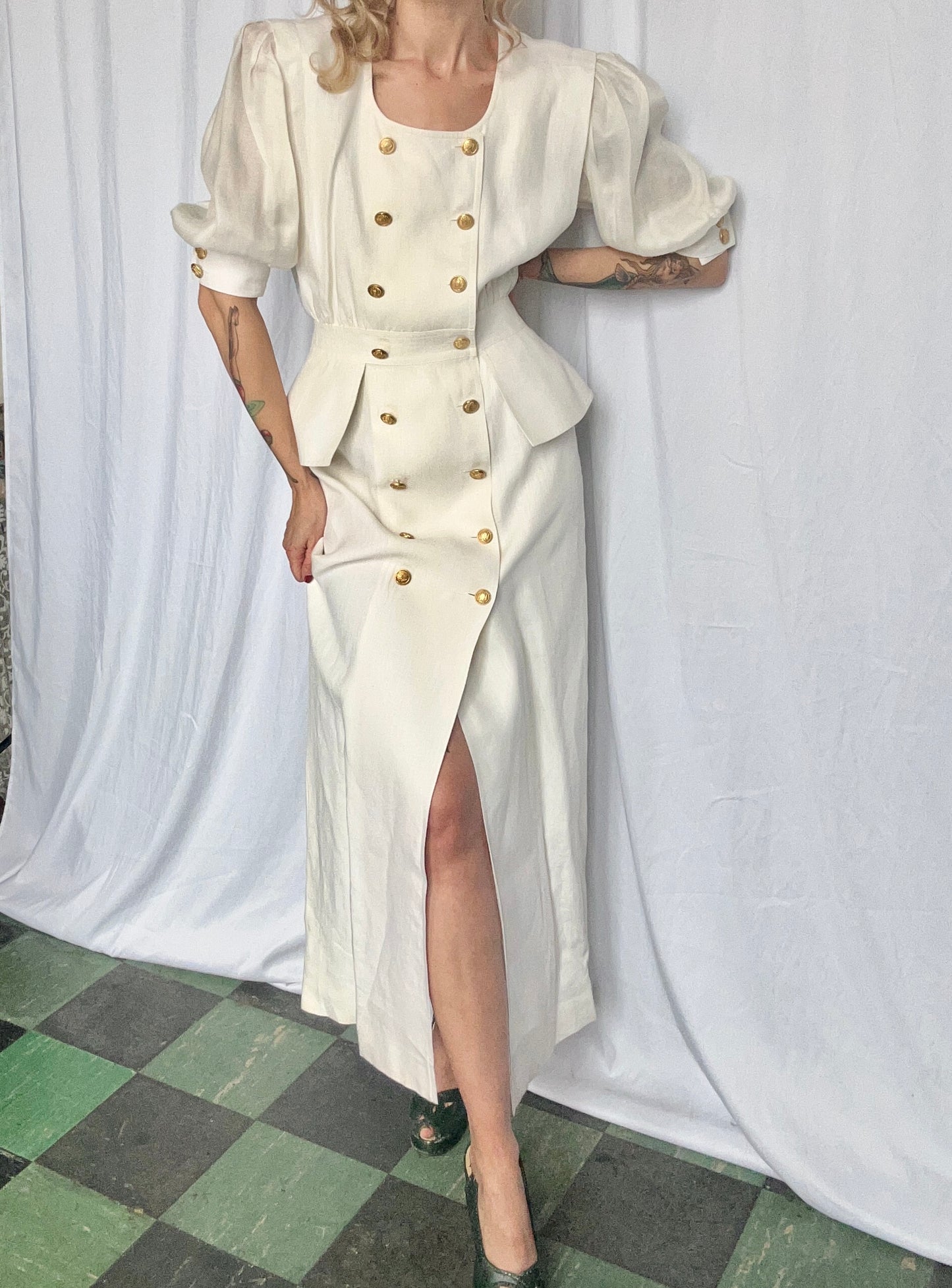 1990s Escada White Linen Puff Sleeve Dress - Large