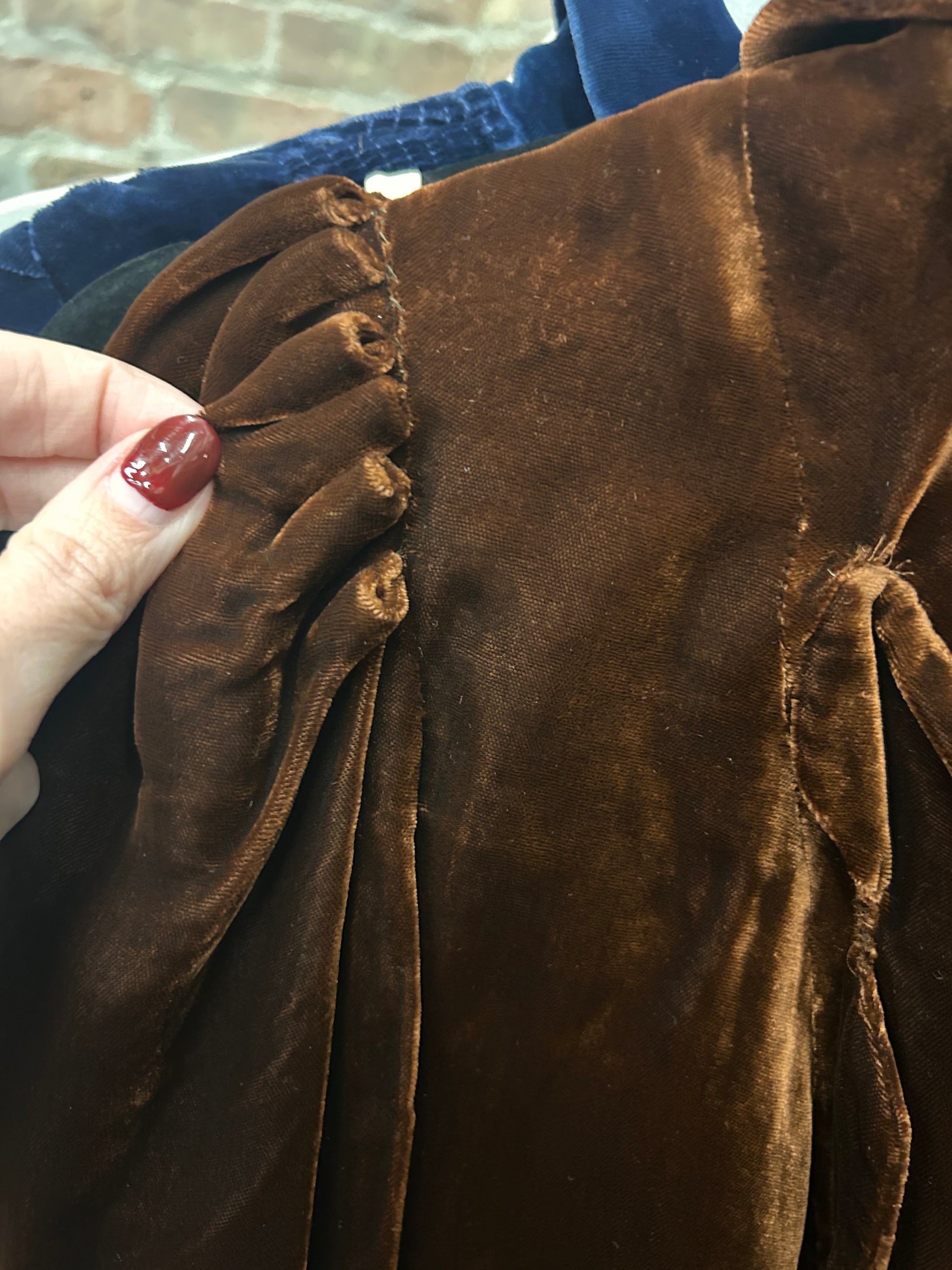 1930s Brown Silk Velvet Jacket - Medium