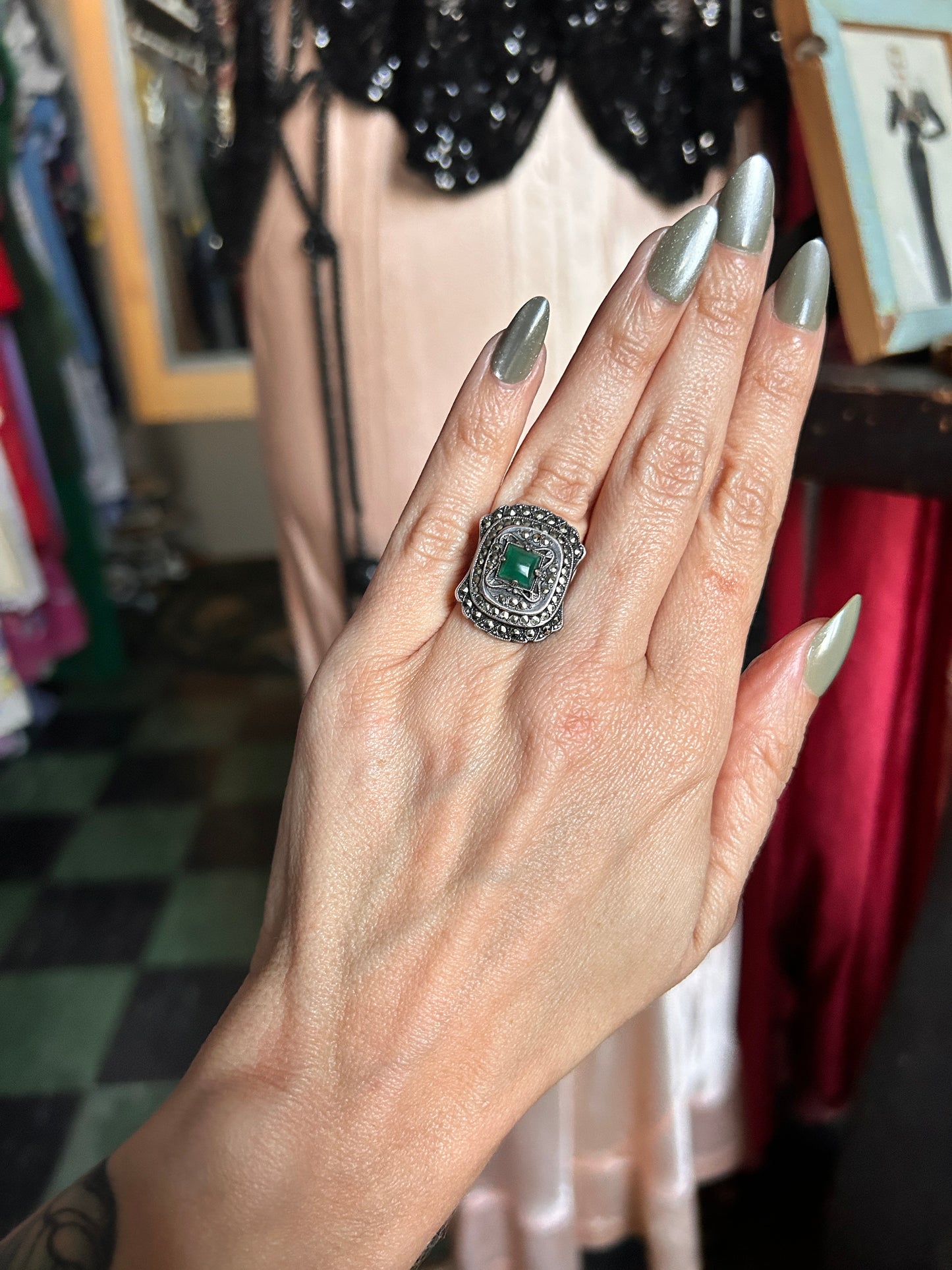 1940s Deco Marcasite & Green Gem Sterling Silver Cocktail Ring - 4.75