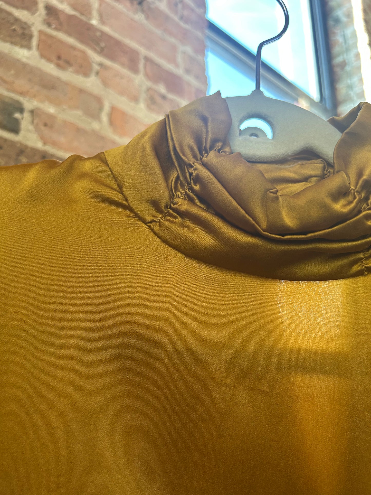 1990s Cynthia Stone Silk Gold Blouse - Med