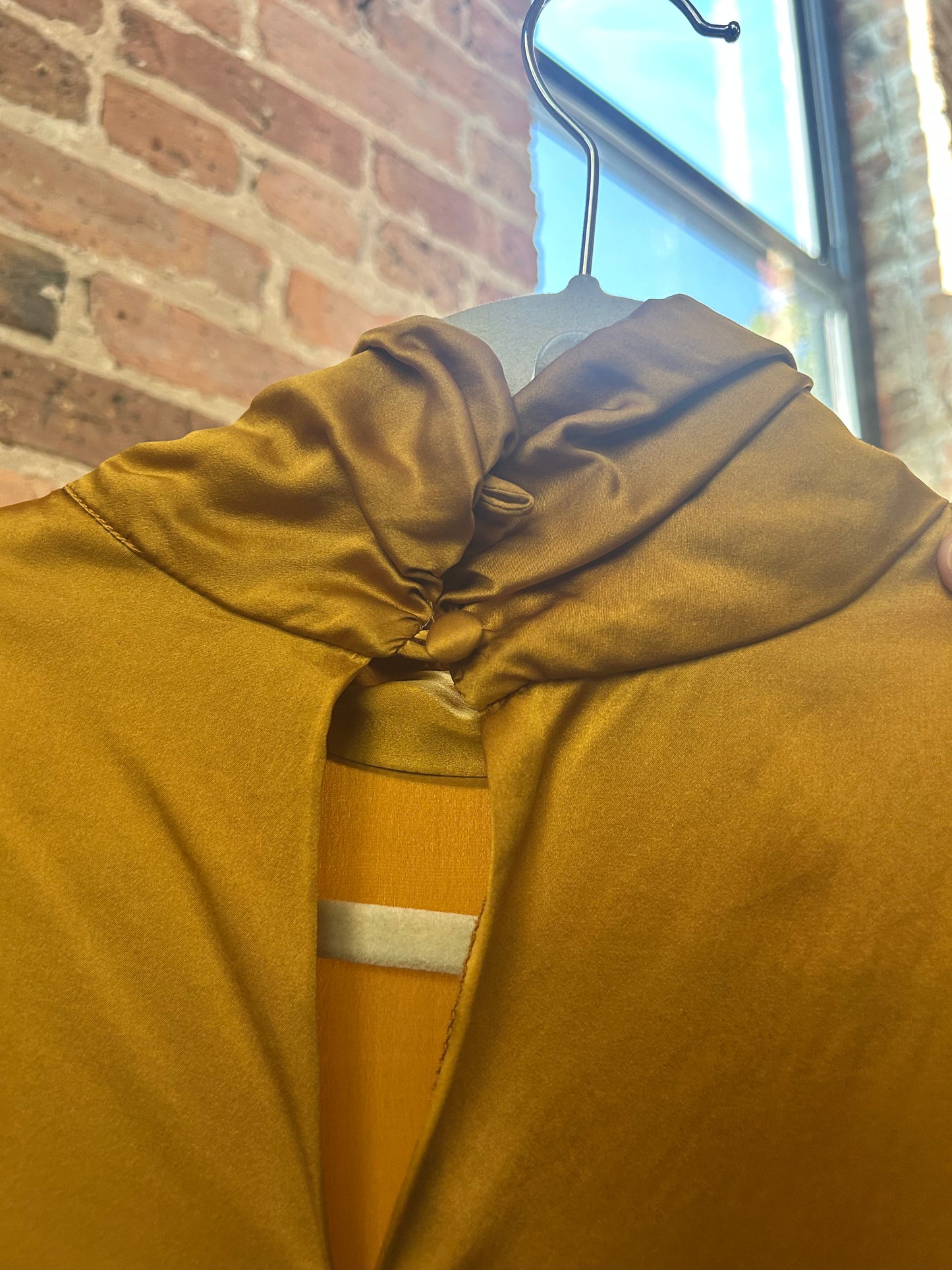 1990s Cynthia Stone Silk Gold Blouse - Med
