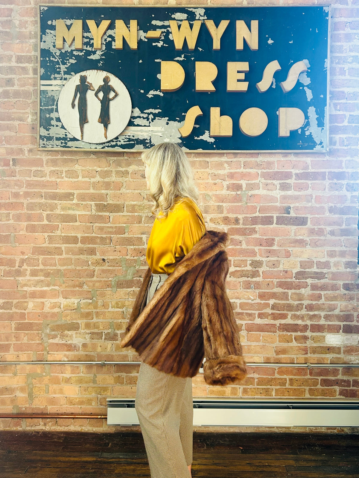 Vintage fur 1950s Mink Fur Swing Coat - M/L