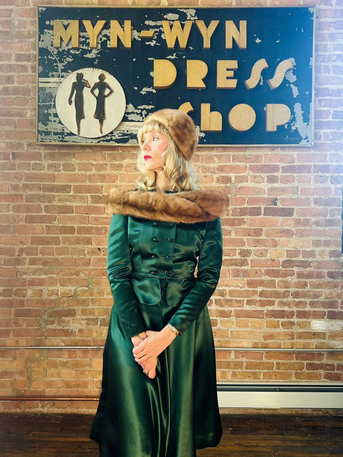 1950s Blonde Mink Fur Hat and Collar