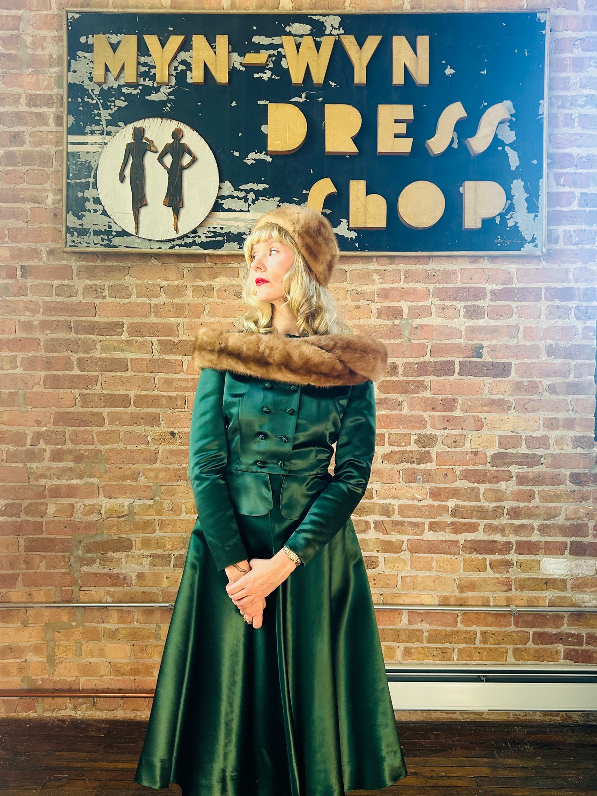 1950s Blonde Mink Fur Hat and Collar