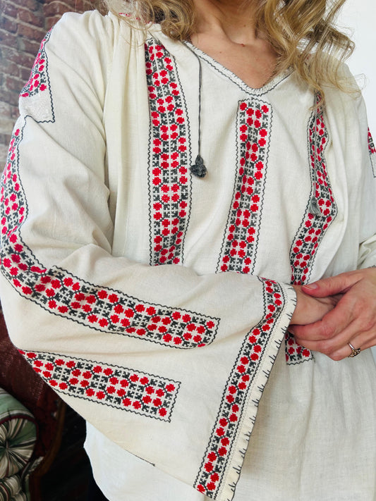 1920s Ukrainian Embroidered Folk Blouse - Medium