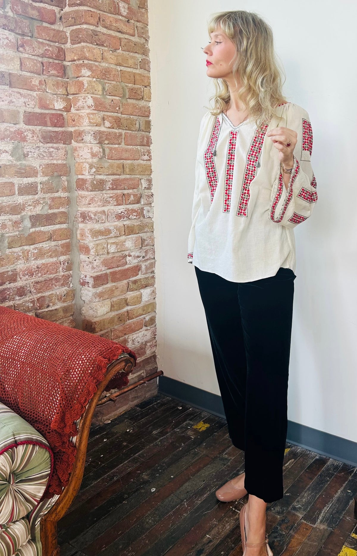 1920s Ukrainian Embroidered Folk Blouse - Medium