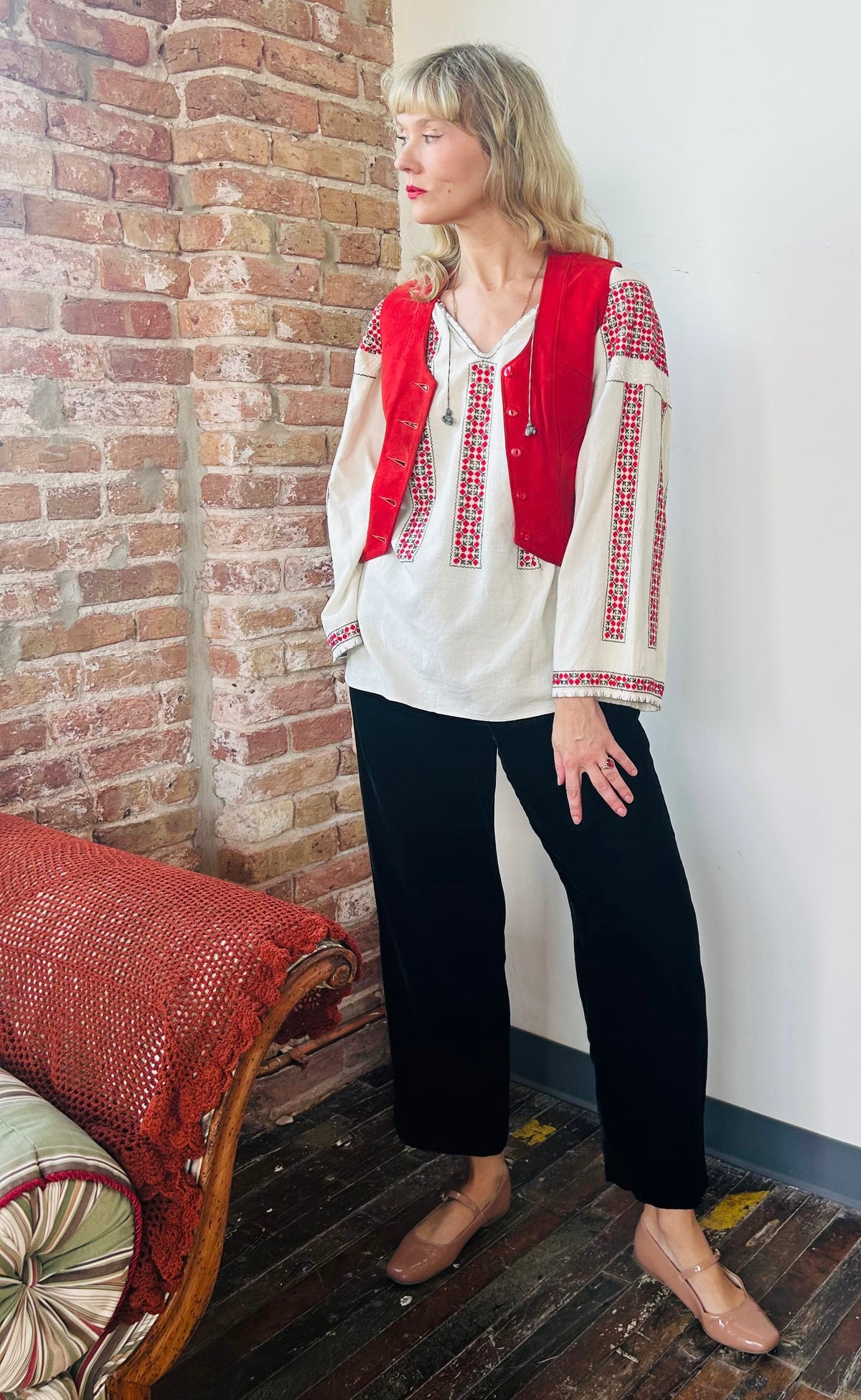 1920s Ukrainian Embroidered Folk Blouse - Medium