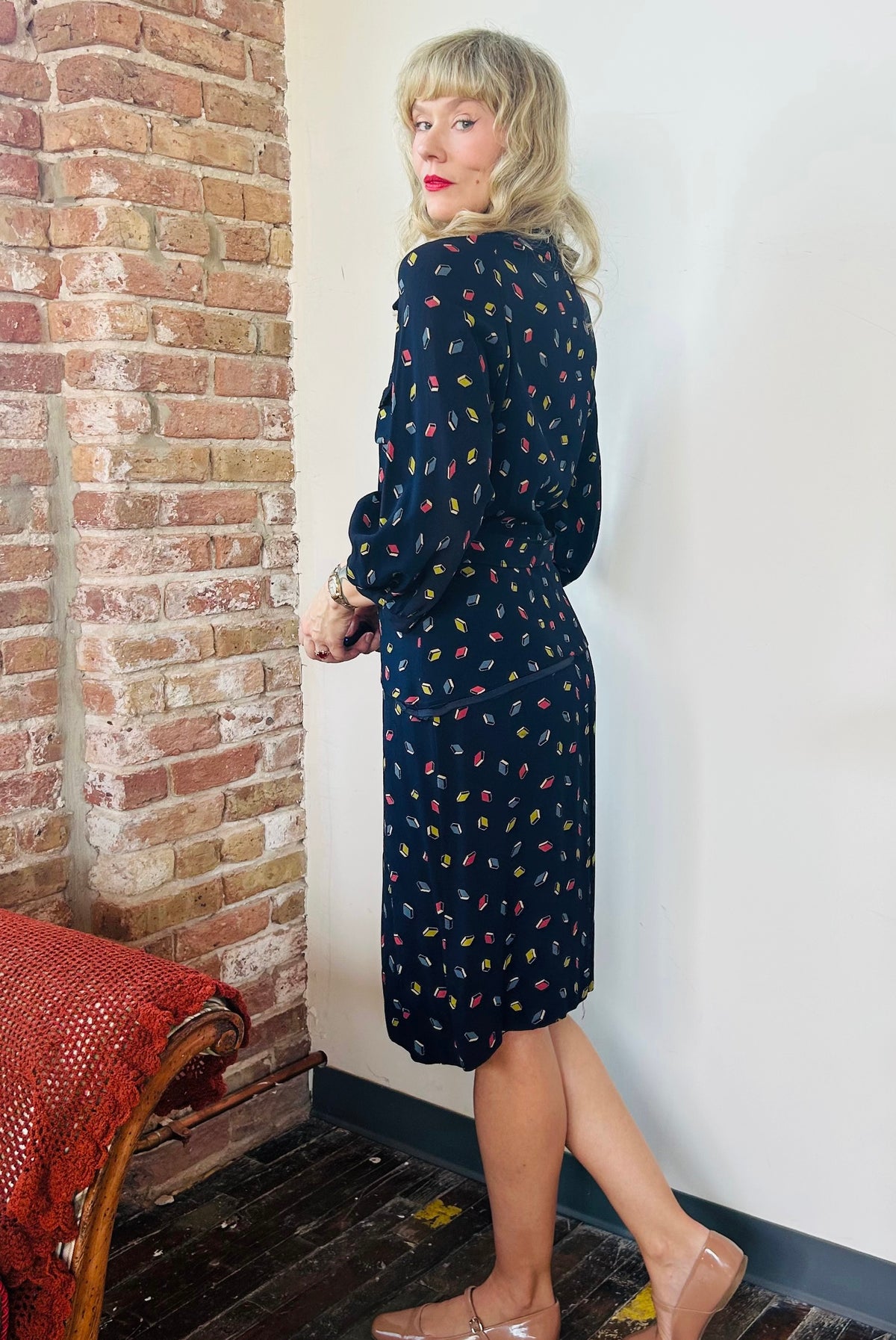 1930s Rayon Bright Geometric Print Dagger Collar Dress - Medium