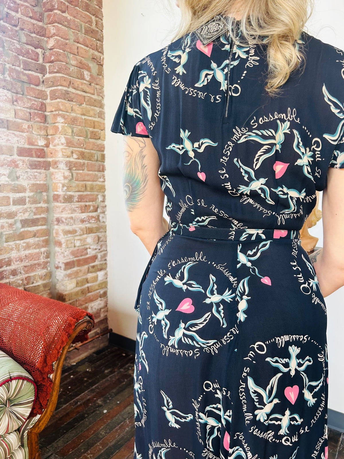 1940s French Love Birds Novelty Print Silk Dress - Small