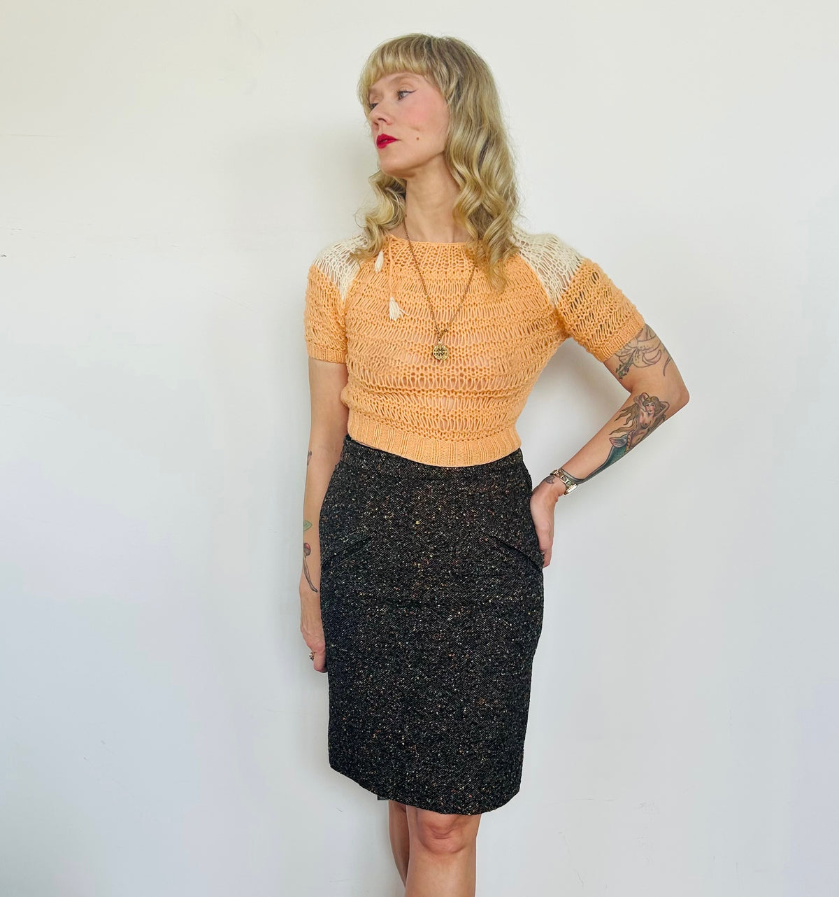 1930s Crochet Puff Sleeve Coral & Cream Sweater - Small