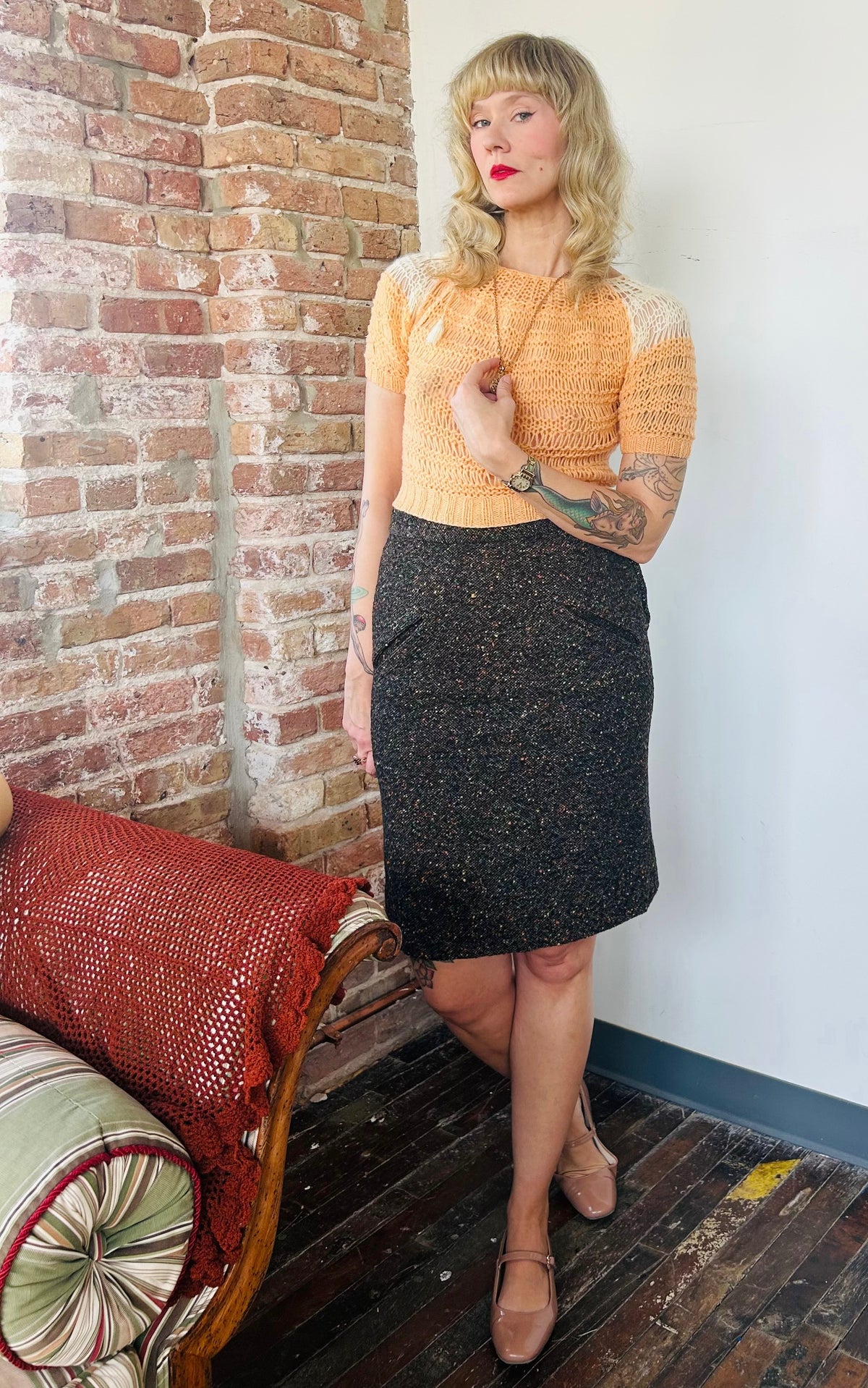 1930s Crochet Puff Sleeve Coral & Cream Sweater - Small