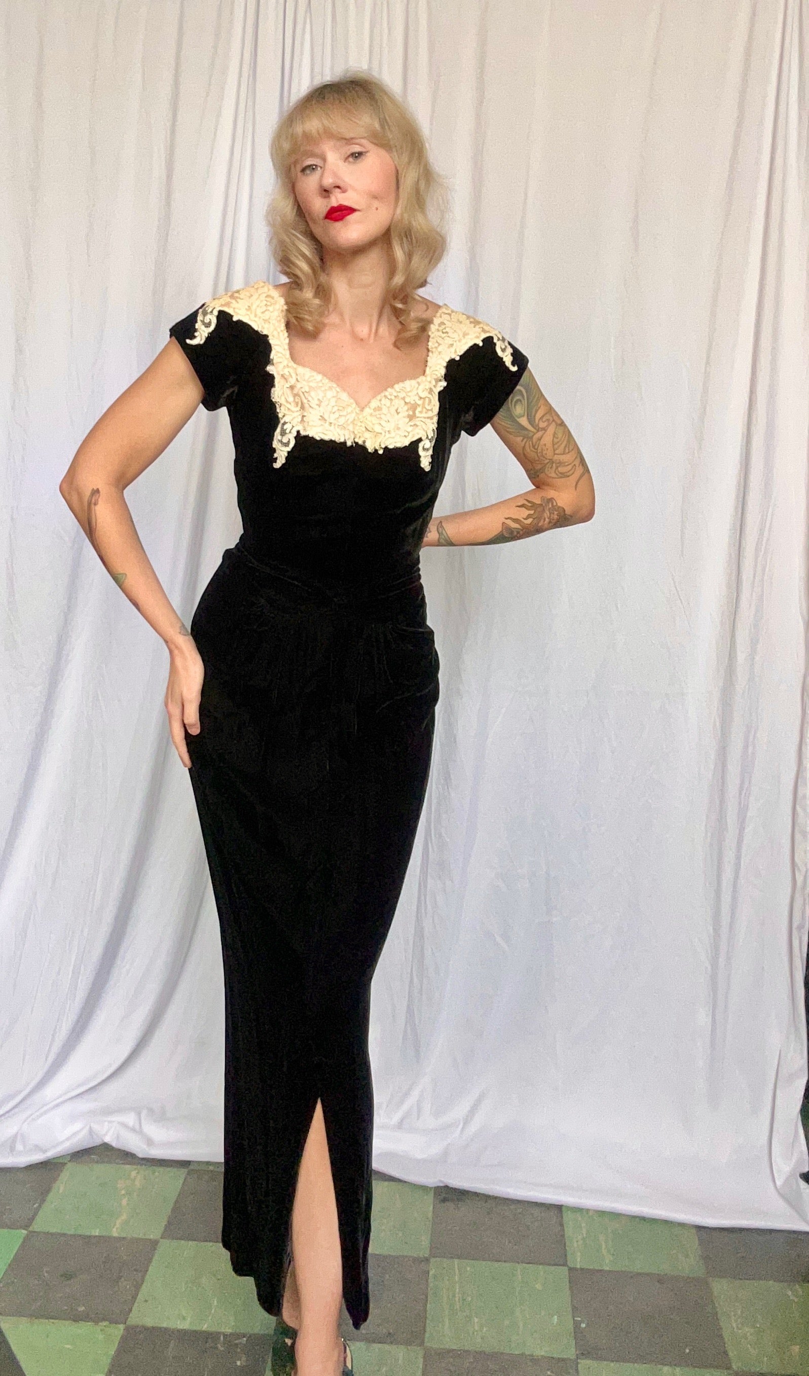 1940s Dorothy O'Hara Velvet Gown - S/M