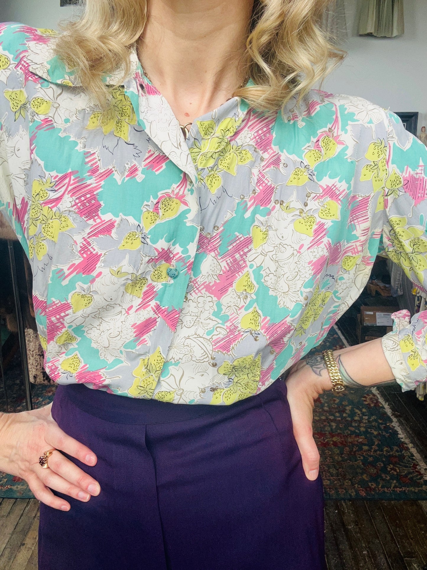 1940s Strawberry Sequin Cold Rayon Blouse - Petite Large