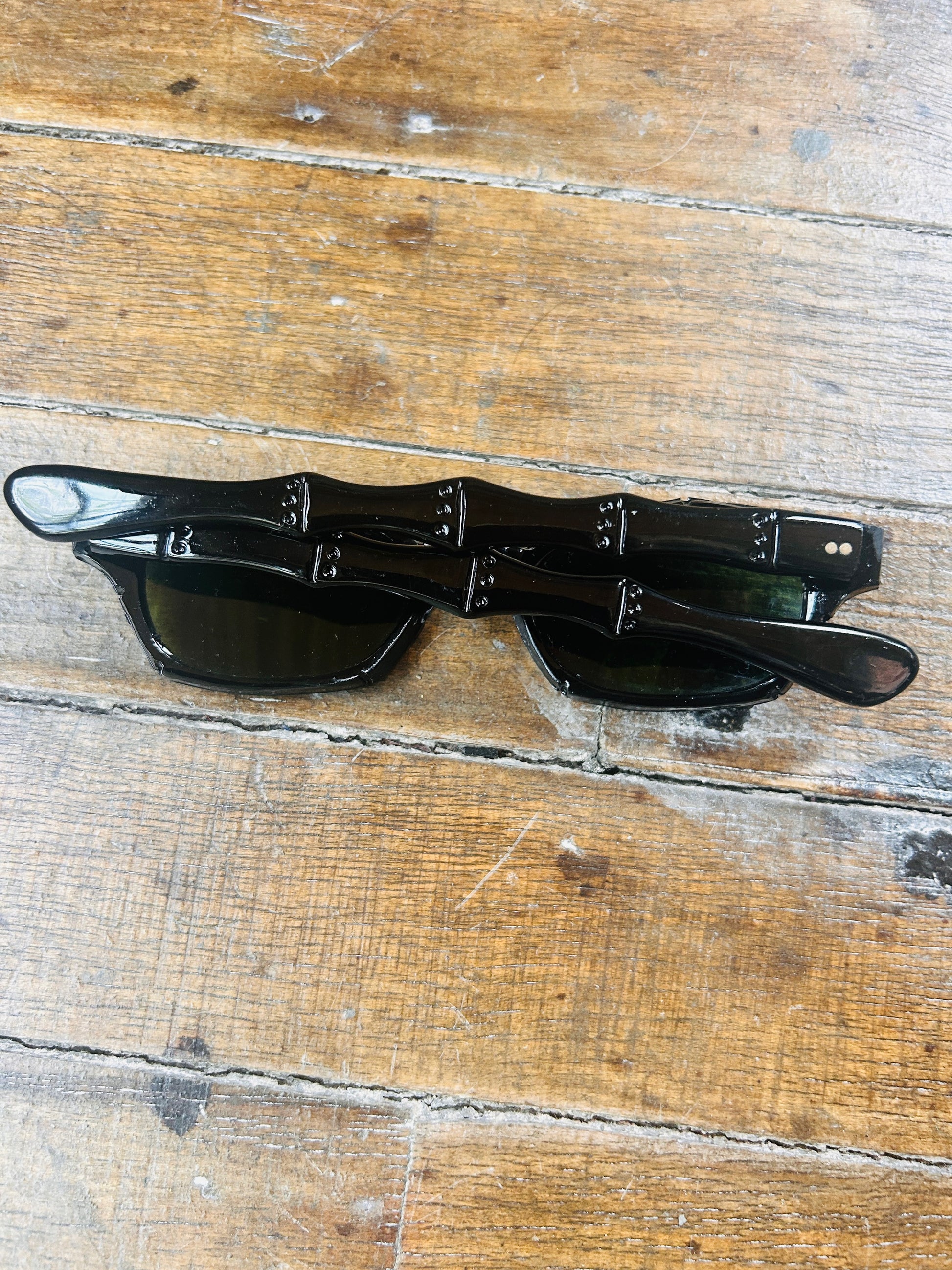 1970s Deadstock Japanese Black Sunglasses