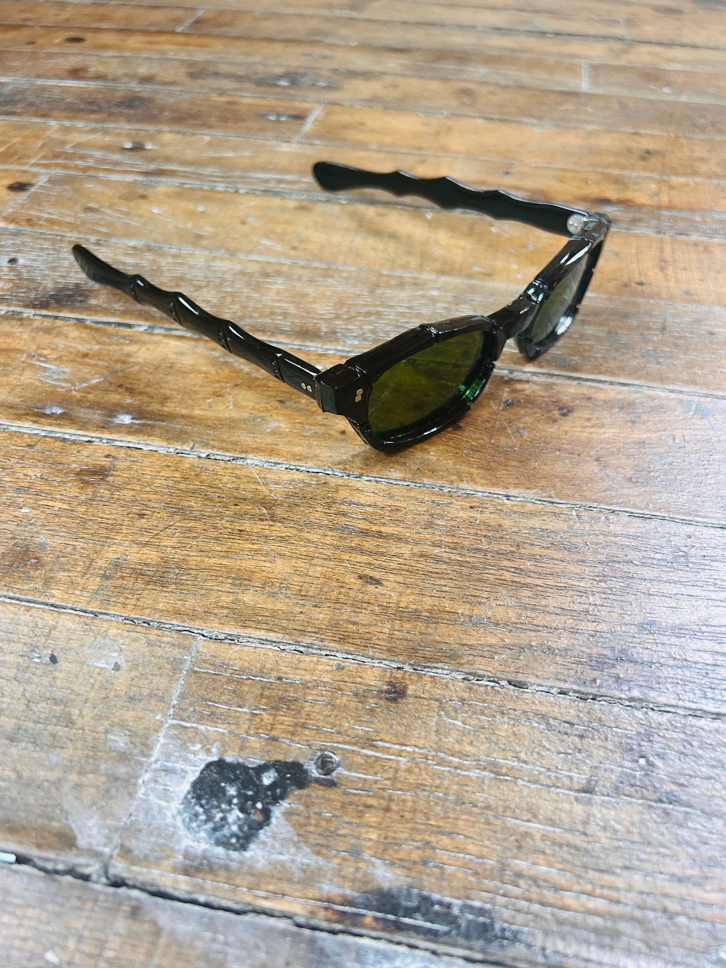 1970s Deadstock Japanese Black Sunglasses