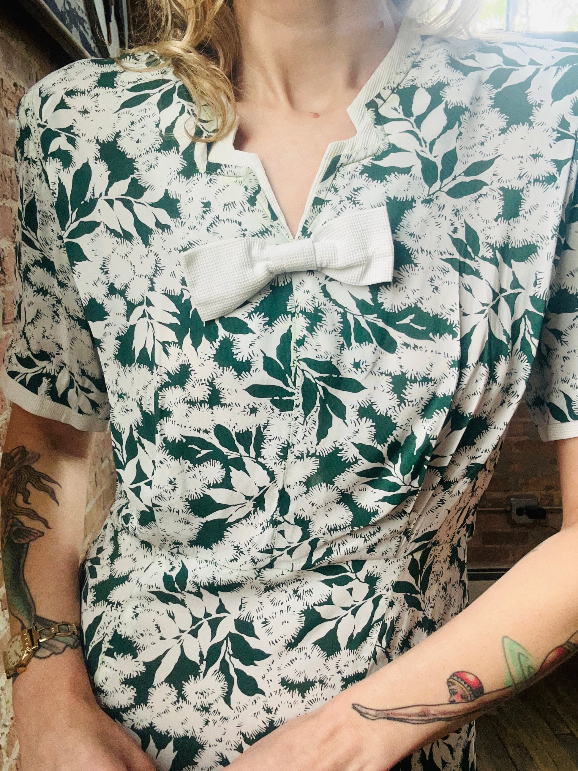 1930s Green & White Floral Silk Dress - M/L