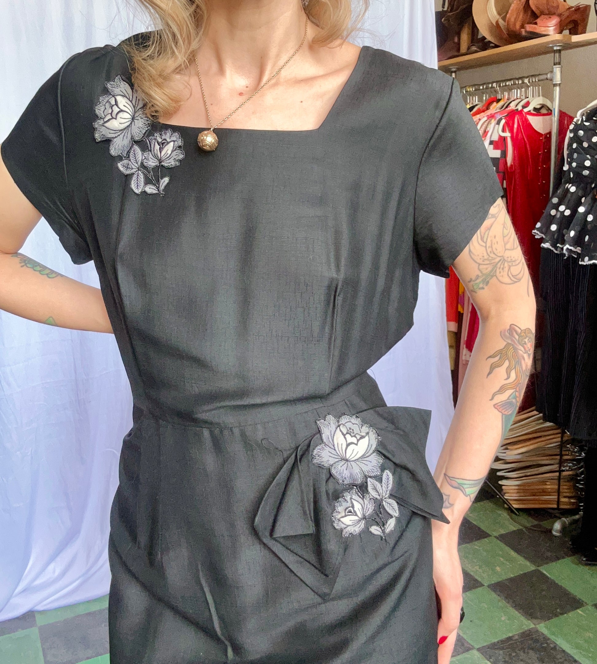 1950s Black Silk With Floral Appliqué Sheath Dress - XL