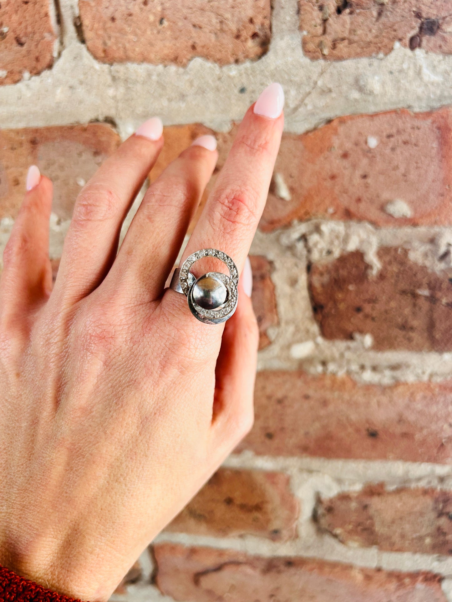 1990s Thai Sterling Silver Ring with Spinning Feature - 8